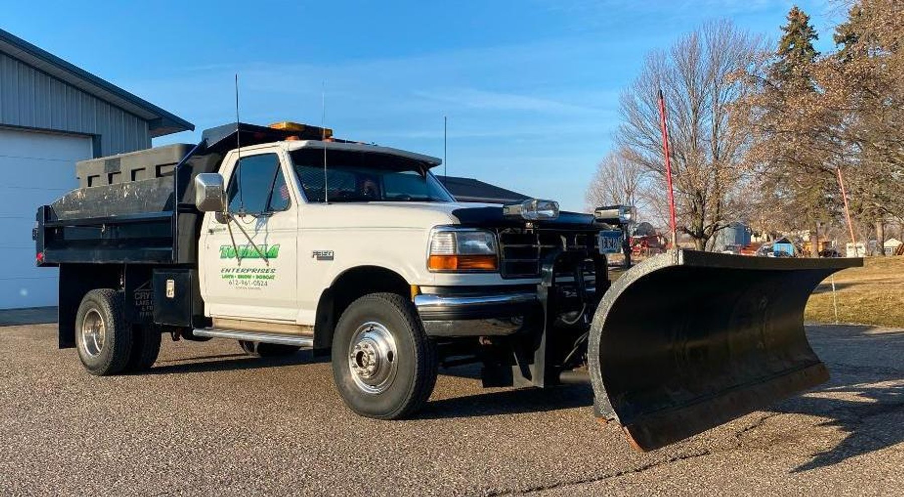 1997 Ford F-350 XLT Dump Truck With Plow & Salter