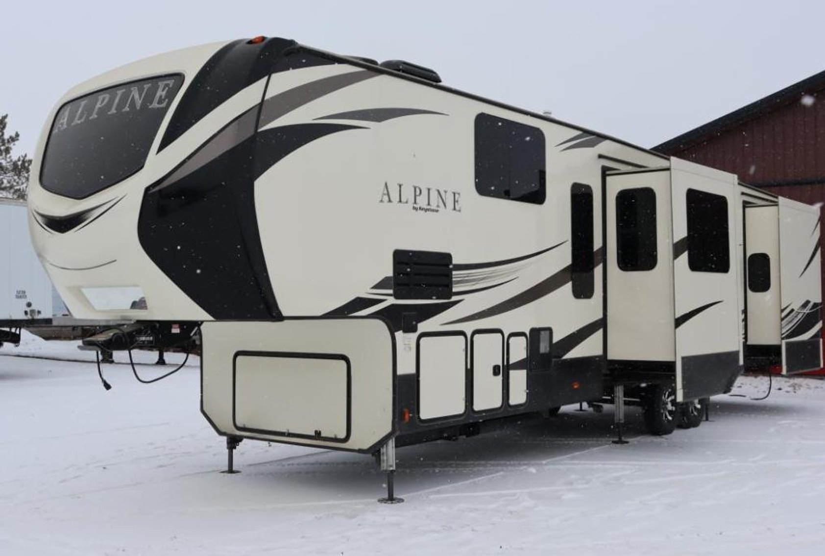 2019 Keystone Alpine 3800FK 5th Wheel Camper