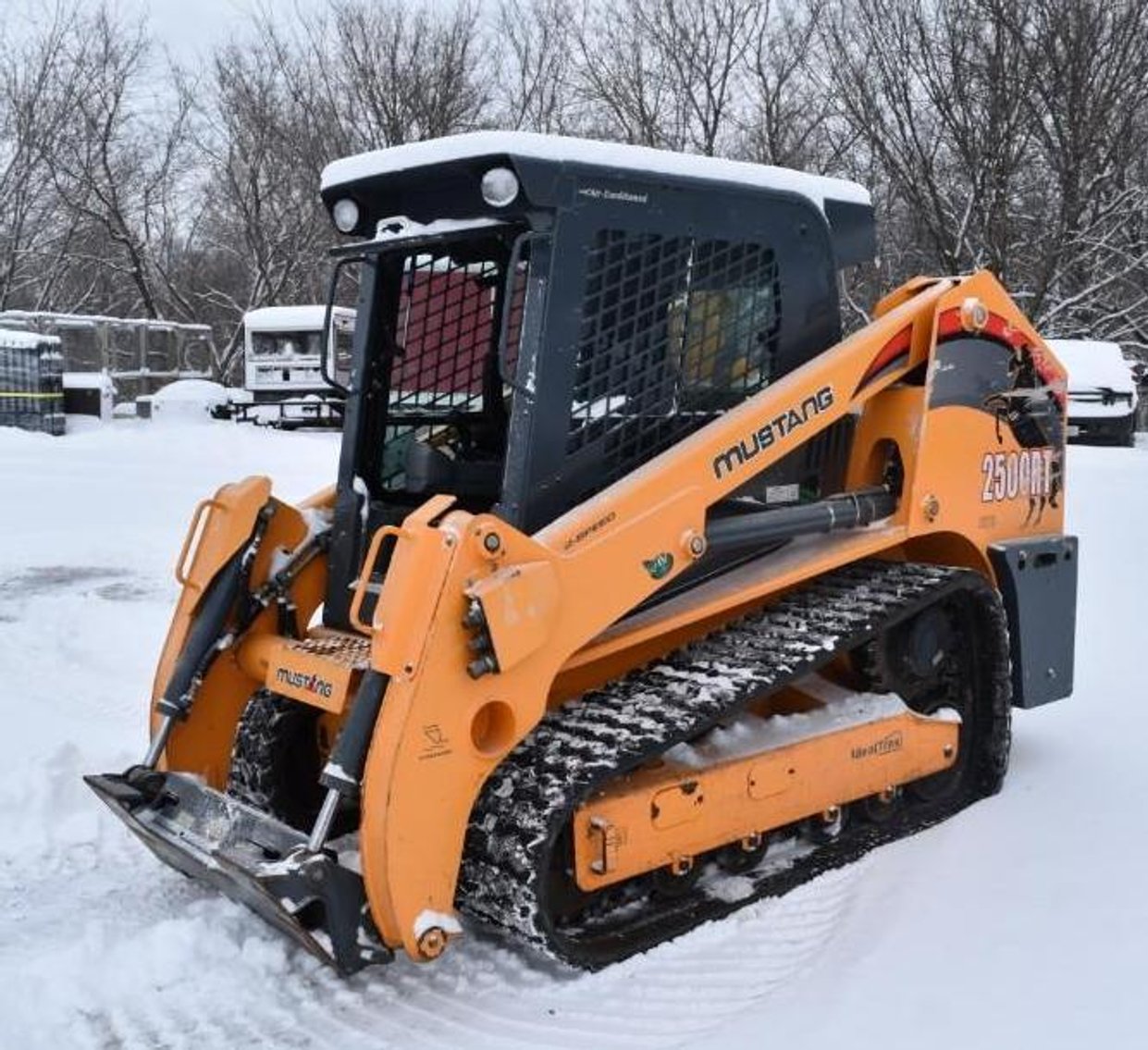 2016 Mustang 2500RT NXT3 Track Skid Loader