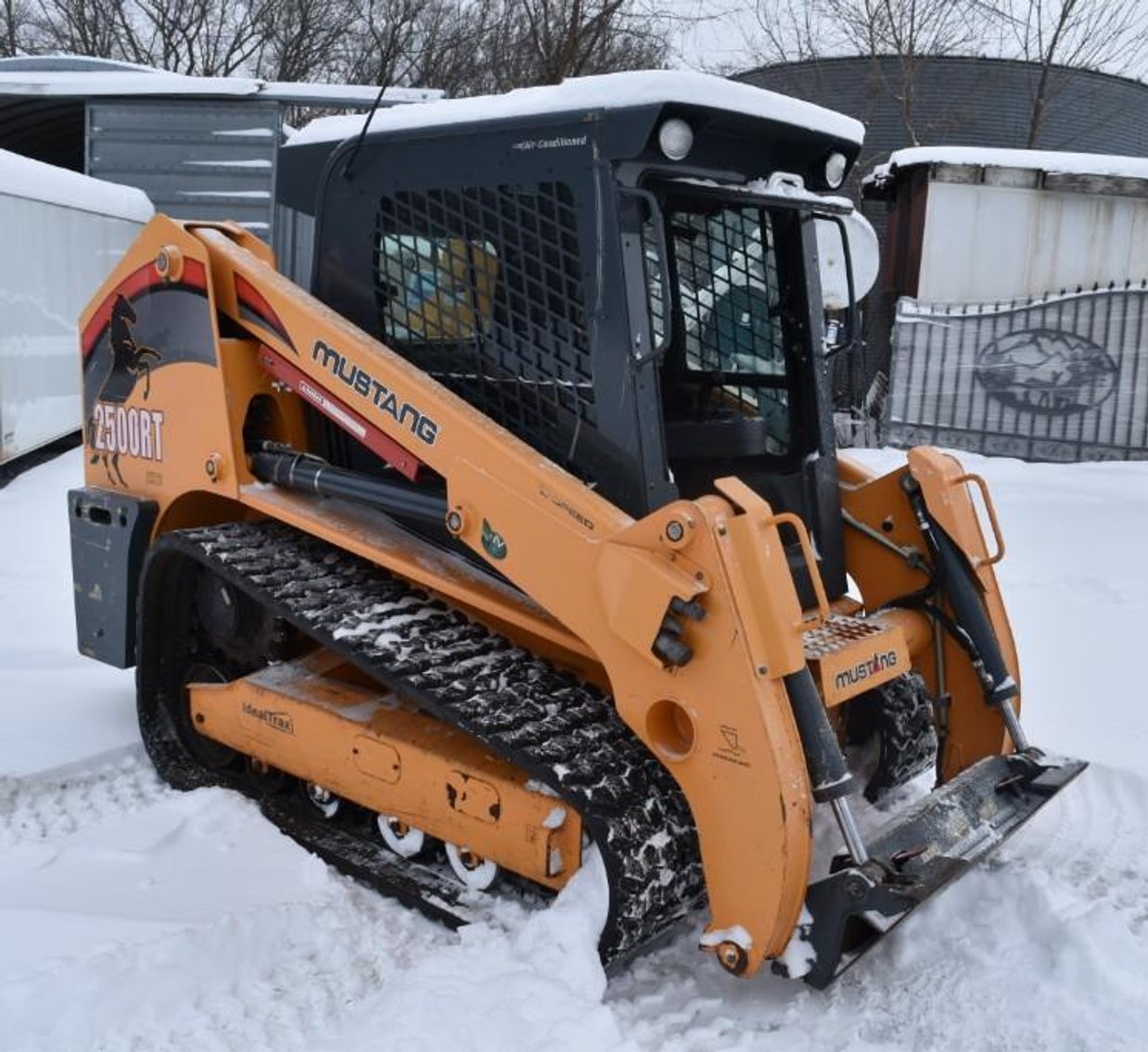 2016 Mustang 2500RT NXT3 Track Skid Loader