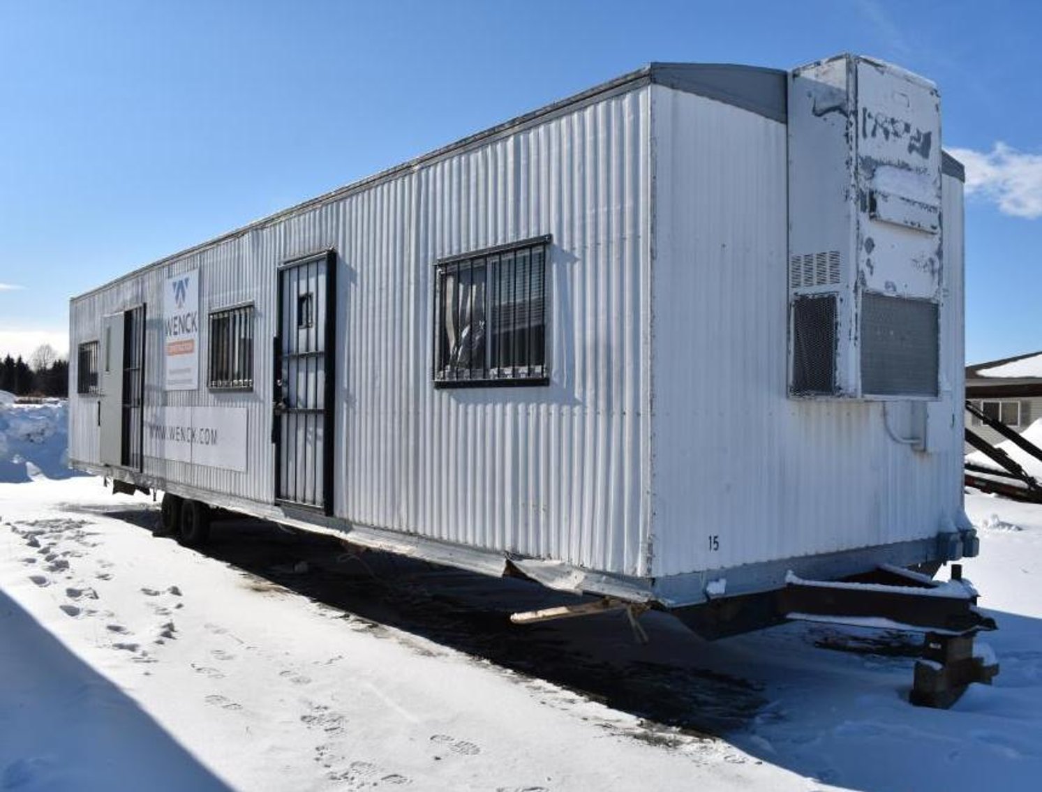 1988 40' Job Site Trailer