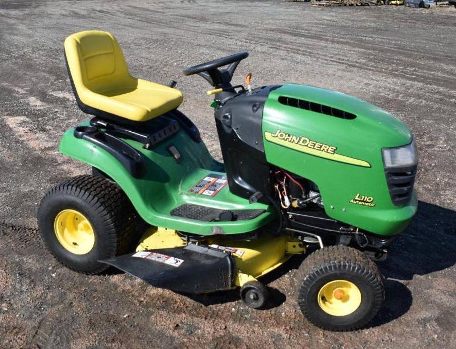 (5) John Deere Riding Lawn Mowers, Gravely & Simplicity Zero Turn