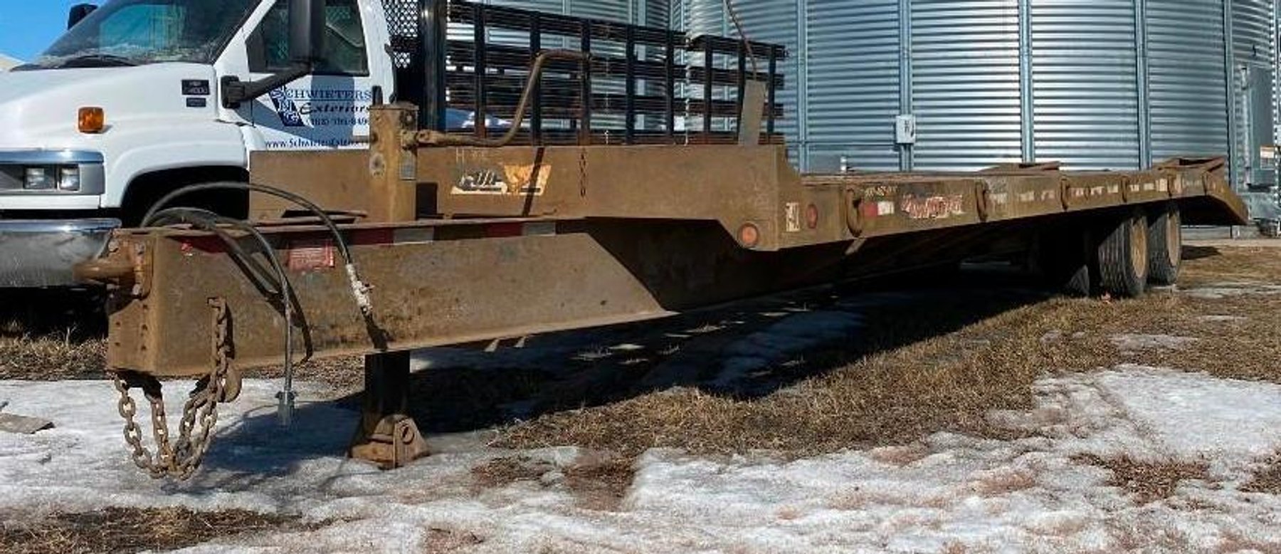 2000 Towmaster T-40 Deck Over Trailer