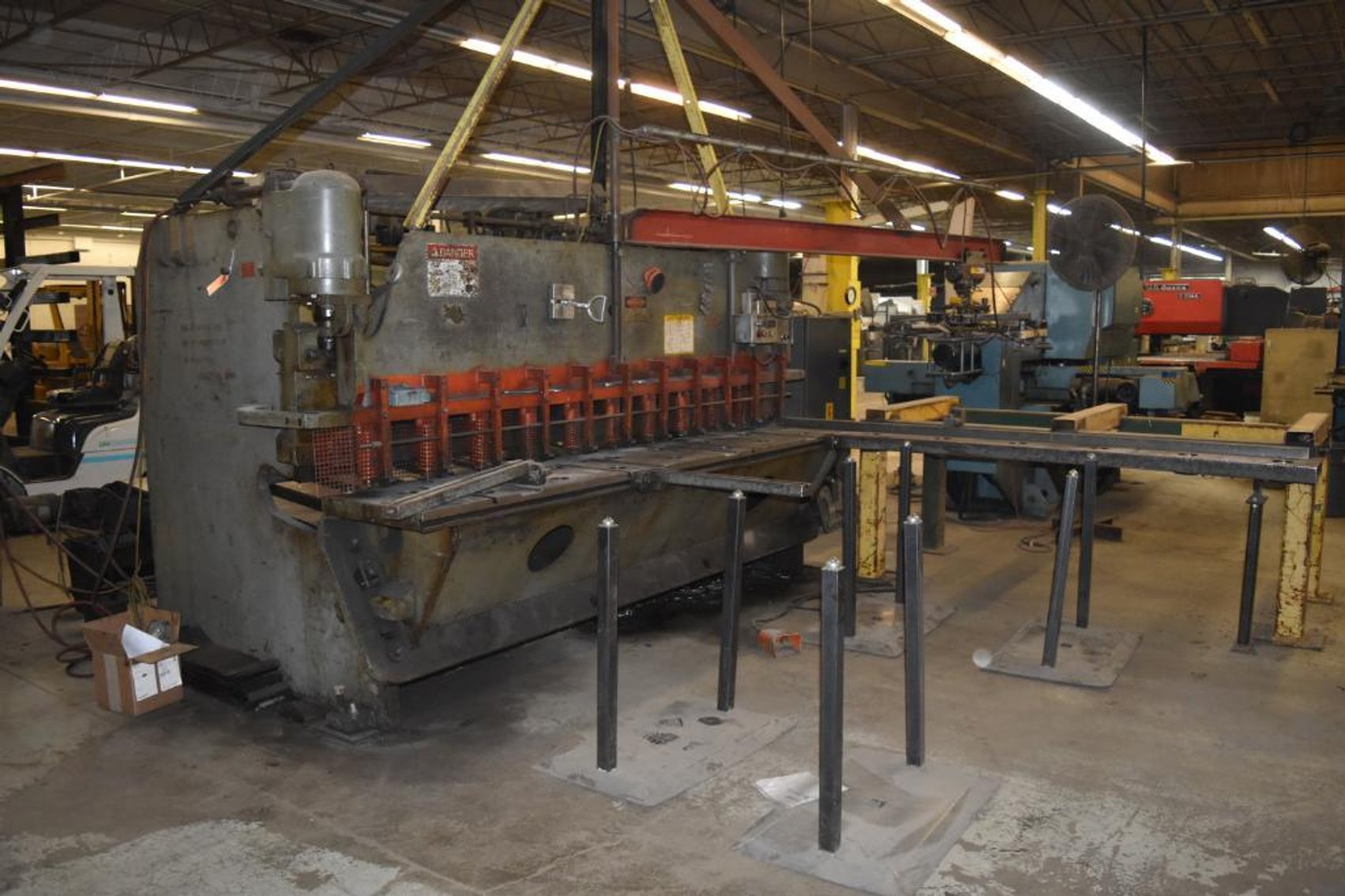 Job Shop Retirement Auction: Lightly Used Well Maintained Equipment