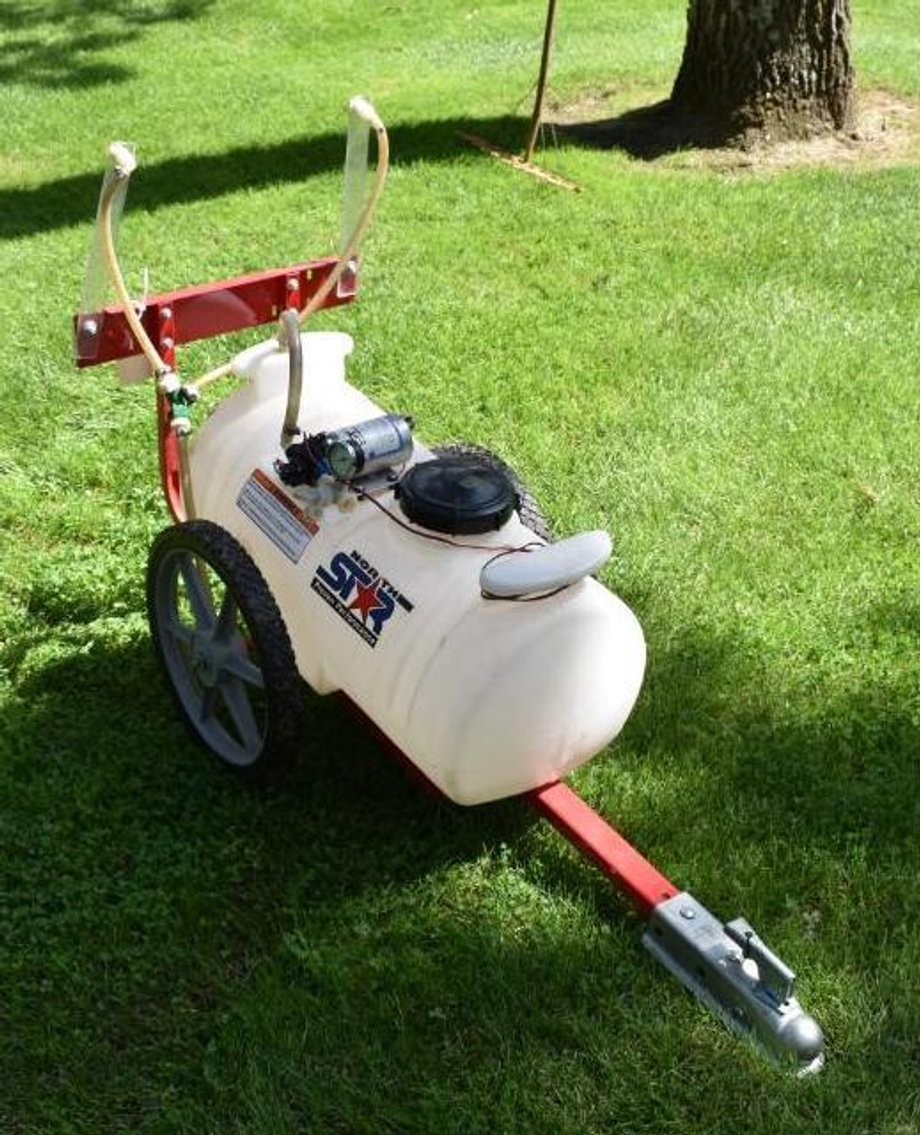 John Deere 110 Garden Tractor One Owner, Vintage Westinghouse Coca Cola Bottle Dispenser, Antiques, Garden Art & Tools