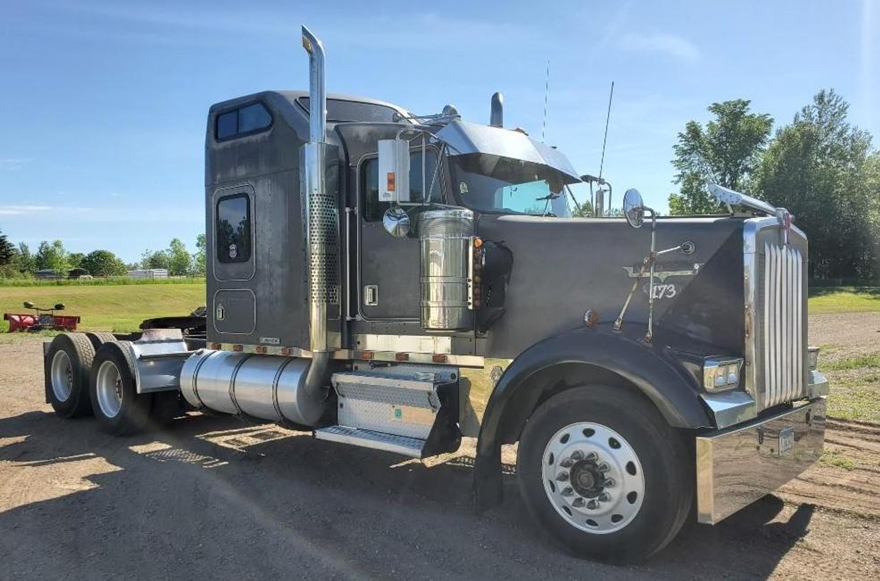 1996 Kenworth W900L Aerocab Semi