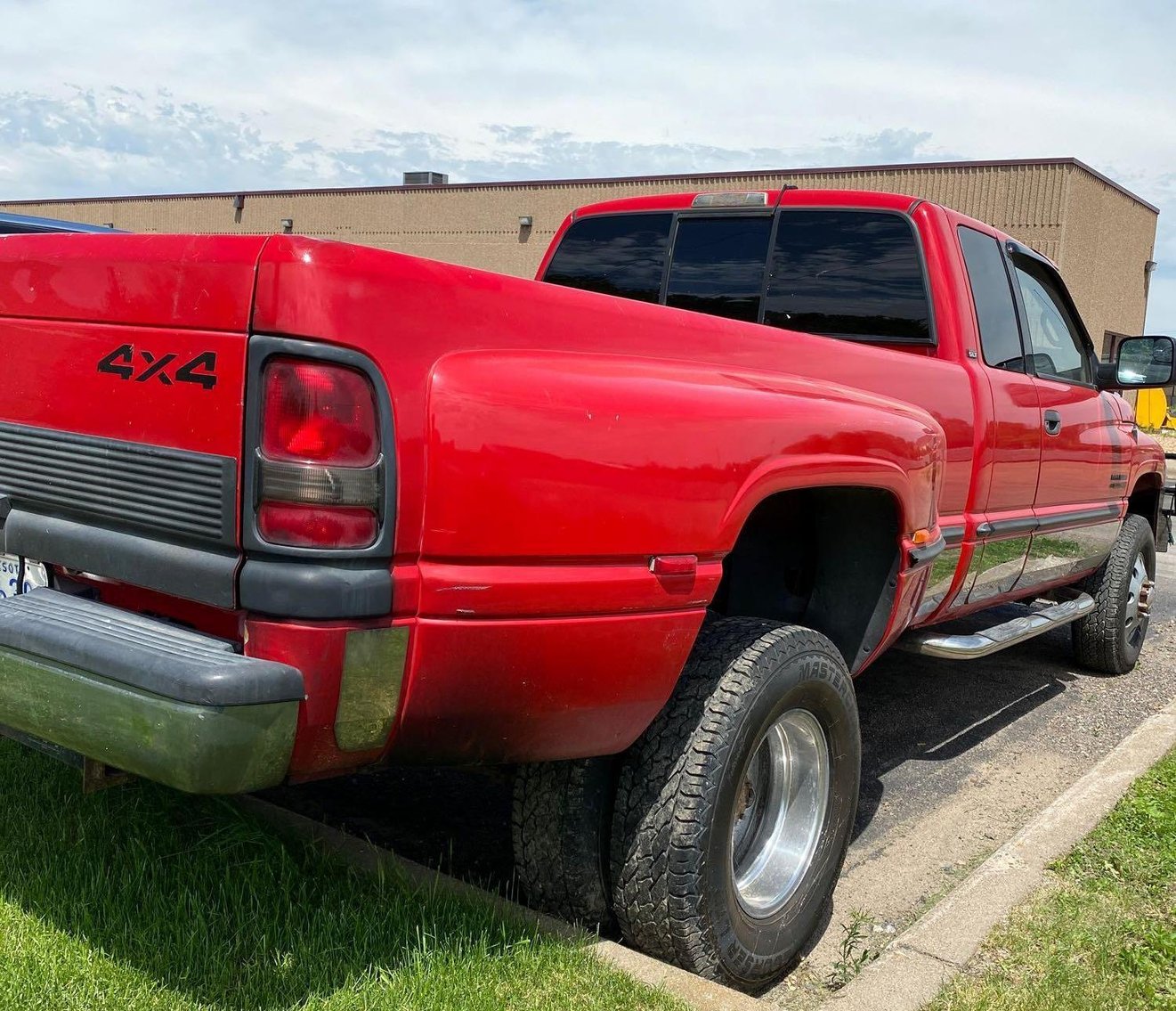 1999 Dodge Ram 3500 Ext Cab Dually 4X4