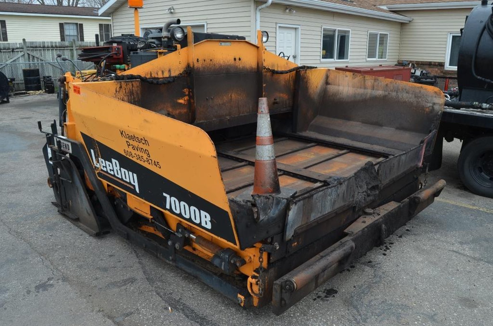 Paving Equipment: LeeBoy 1000F Asphalt Paver, Road Hog Milling Machine, 2006 Freightliner Columbia & 1986 IH S1700 Distributor Truck