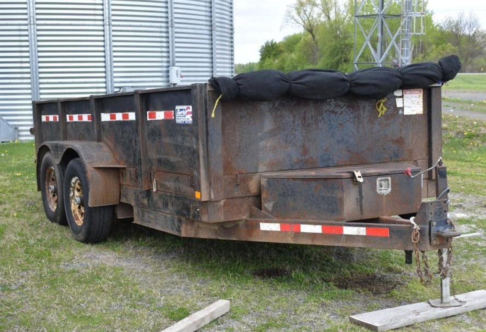 2001 Liberty 14' Dump Trailer