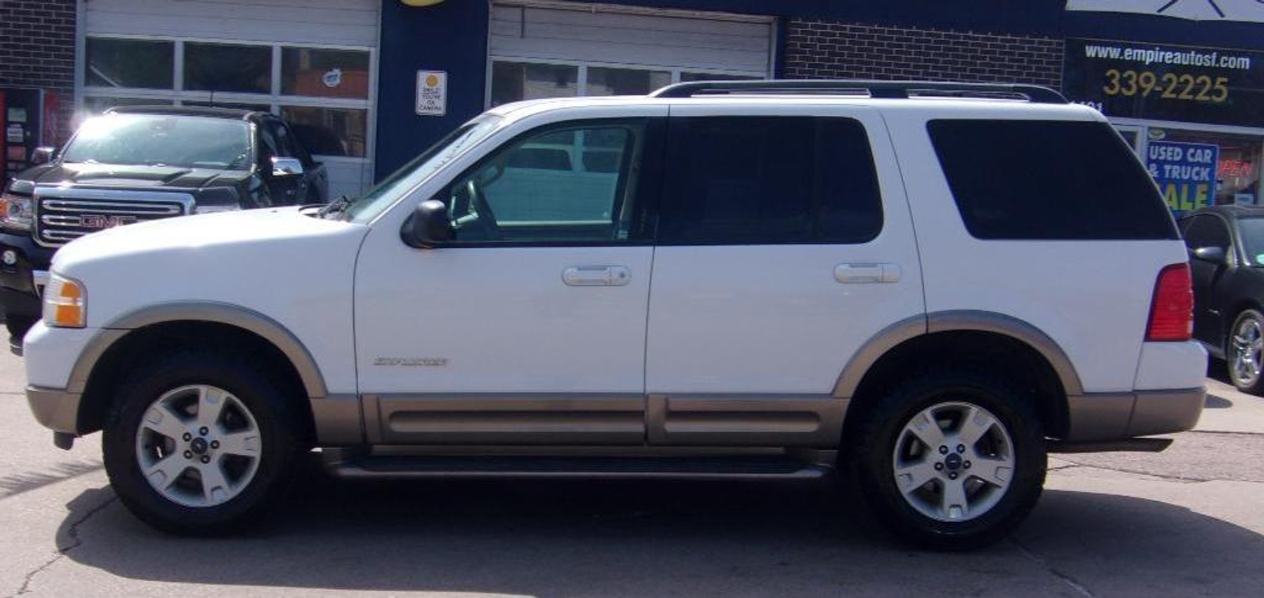 2004 Ford Explorer AWD