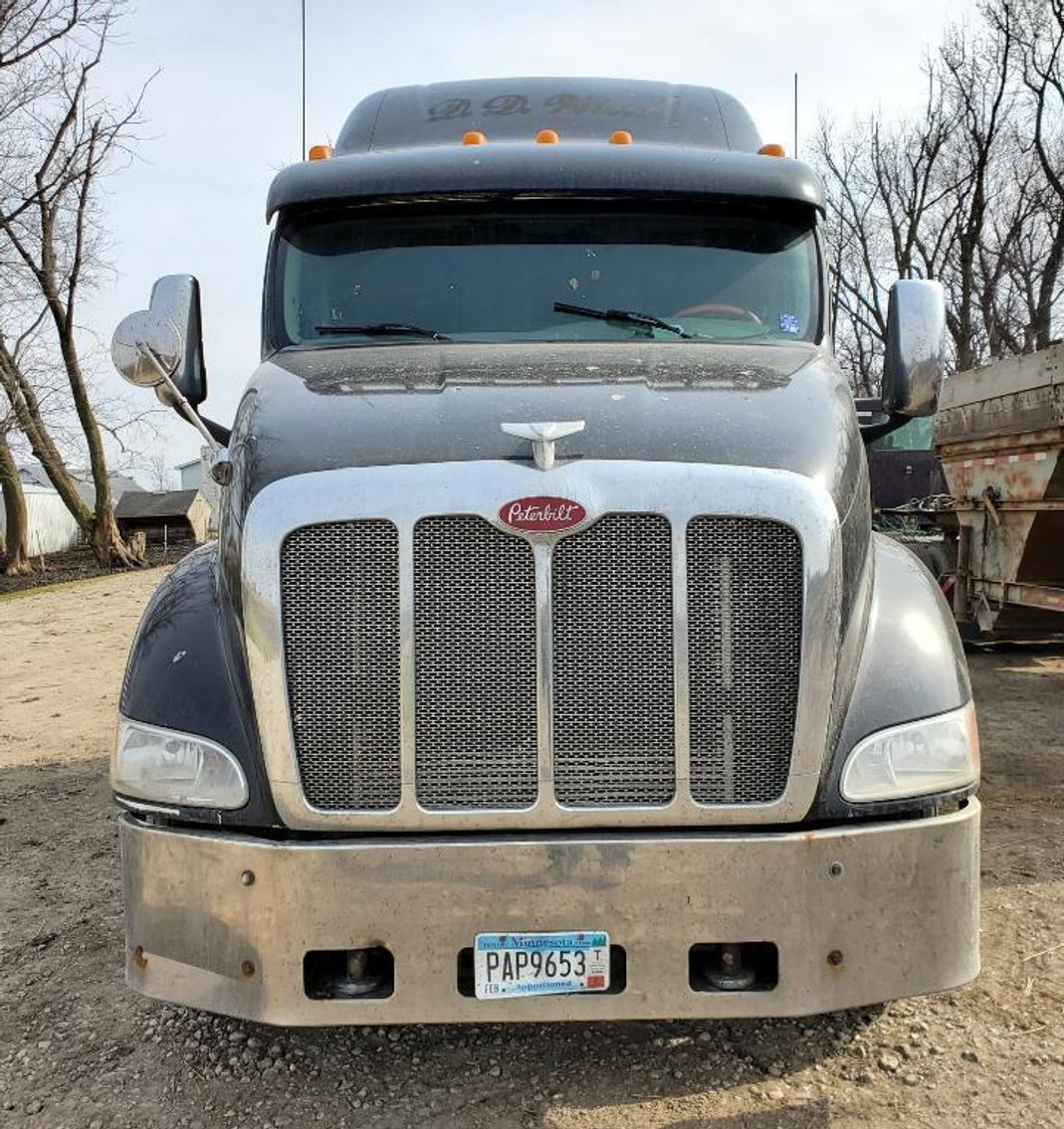 2006 & 2005 Peterbilt 387 Semi With 66