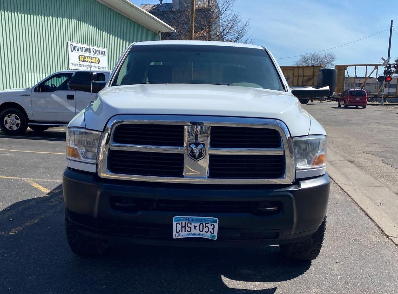 2011 Dodge Ram 2500 Heavy Duty Crew Cab Long Box 4X4 & Pickup Slide in Tool Box and Storage Unit