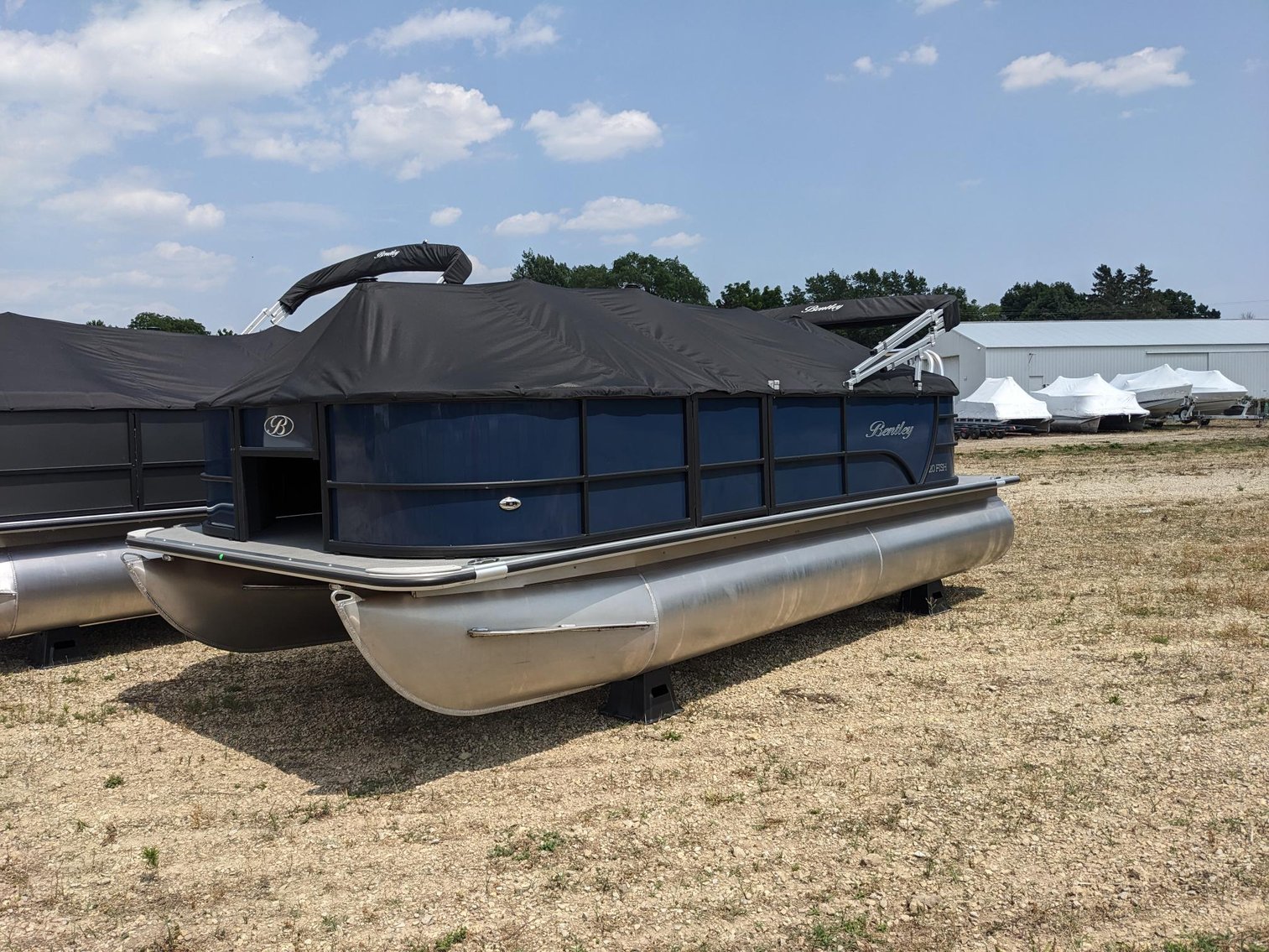 (4) 2023 Bentley Pontoons, 1996 Wellcraft Excel, 1998 Wellcraft Eclipse Boat