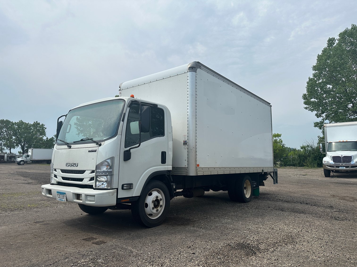 2018 Isuzu NPR-HD Box Truck