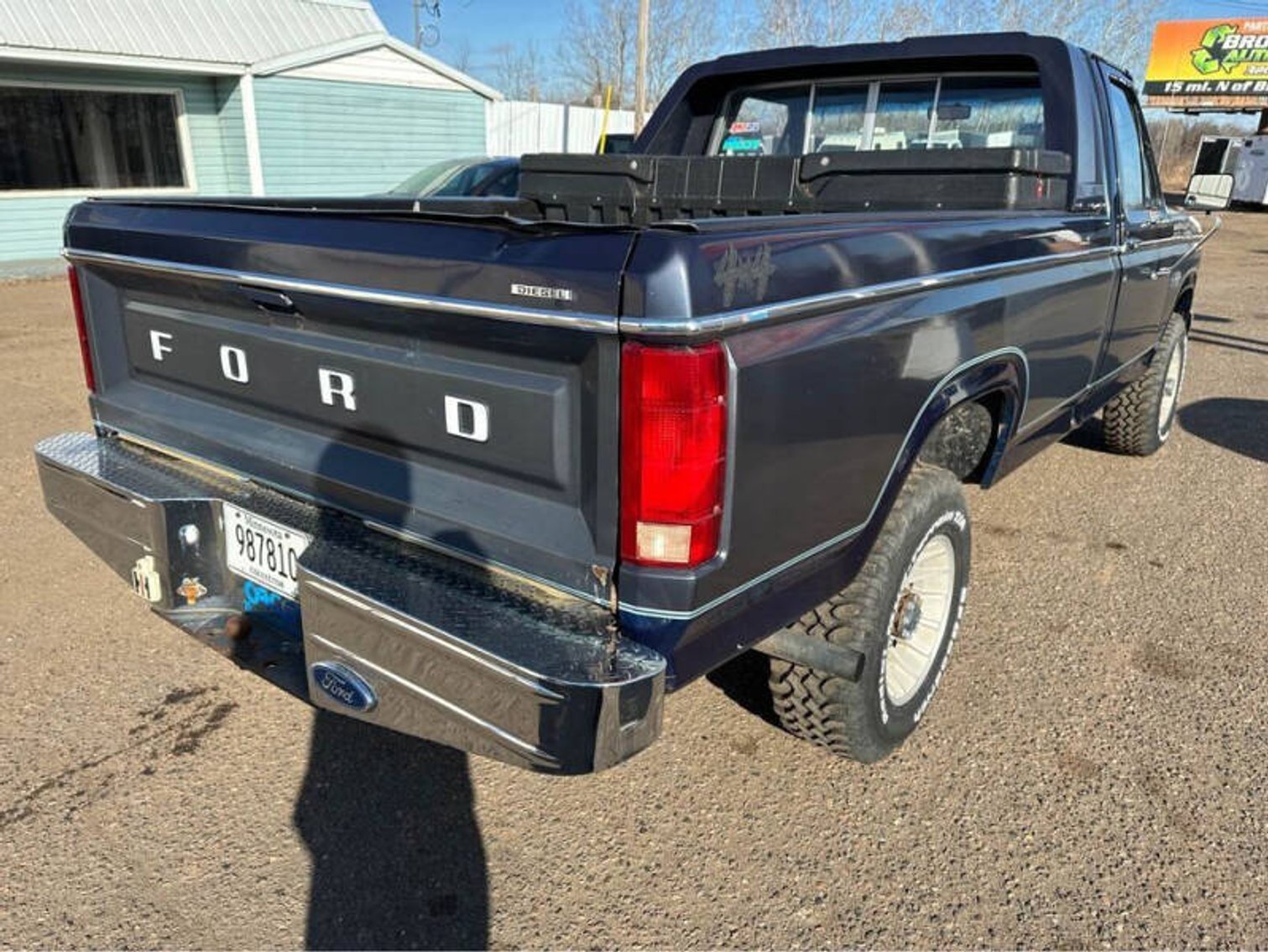 1983 Ford F-350 XLT 4WD Standard Cab Long Box