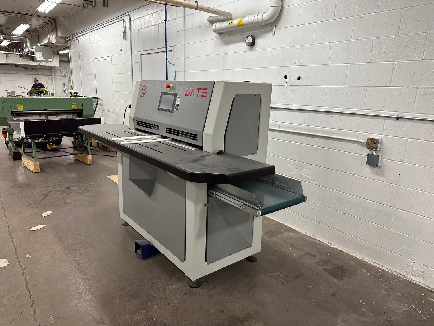 Bank Owned Late Model Custom Box and Printing Machinery