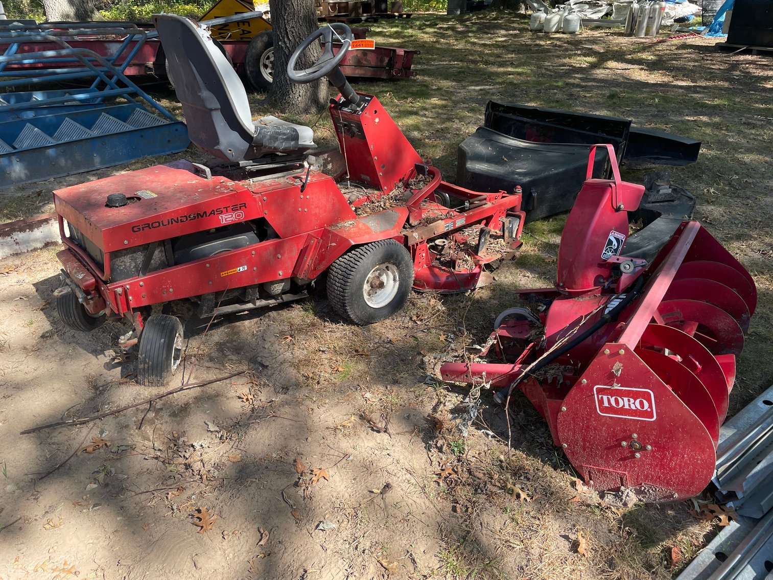 Moving Auction: 1996 Dutchman Classic 240, Scaffolding, Lawn & Garden (129981)