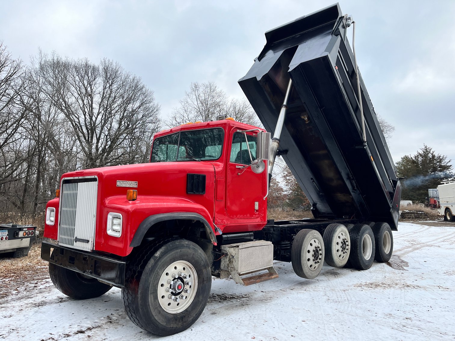 1998 International Paystar 5000, J Craft 18' Aluminum Dump Box & Equipment