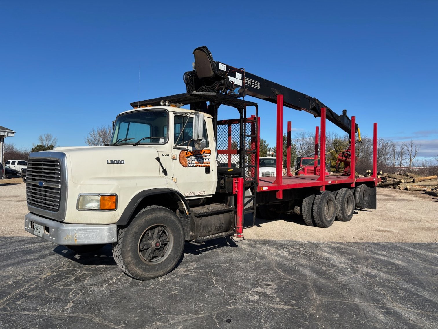 1996 Ford L9000 Boom Truck, (2) 1997 L 9000 Fords, Log Splitters & Equipment (134866)